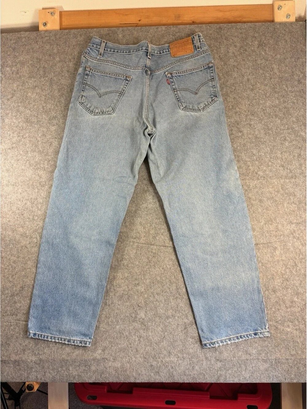 Vintage Levi’s 550 Zip Fly Jeans 34x29 Made in USA Light Wash Straight Leg Denim